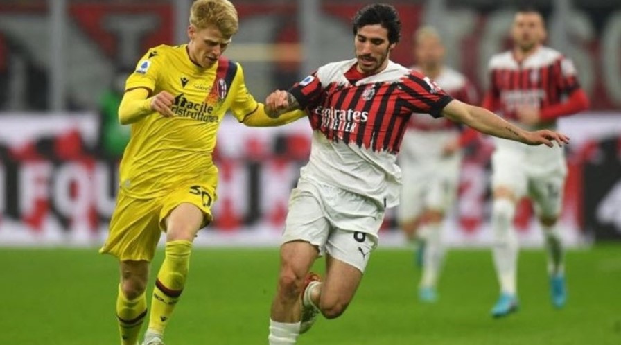 Nhan dinh tran AC Milan vs Bologna toi nay